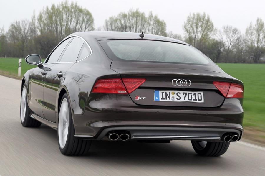  Audi S7 Sportback 2012 года  (WW) (фото 29 из 73)